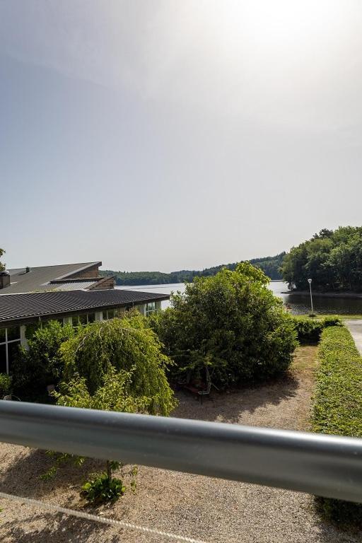 Logis Hotel Du Lac Neuvic  Exterior photo